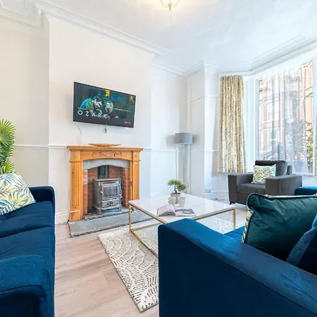 Stylish Luxury Large 4br Kingbed