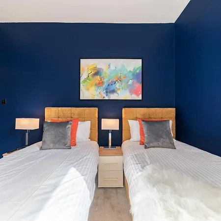 Stylish Luxury Large 4br Kingbed Apartamento
