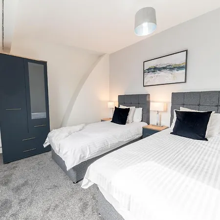 Stylish Luxury Large 4br Kingbed Apartmán Barrow-in-Furness